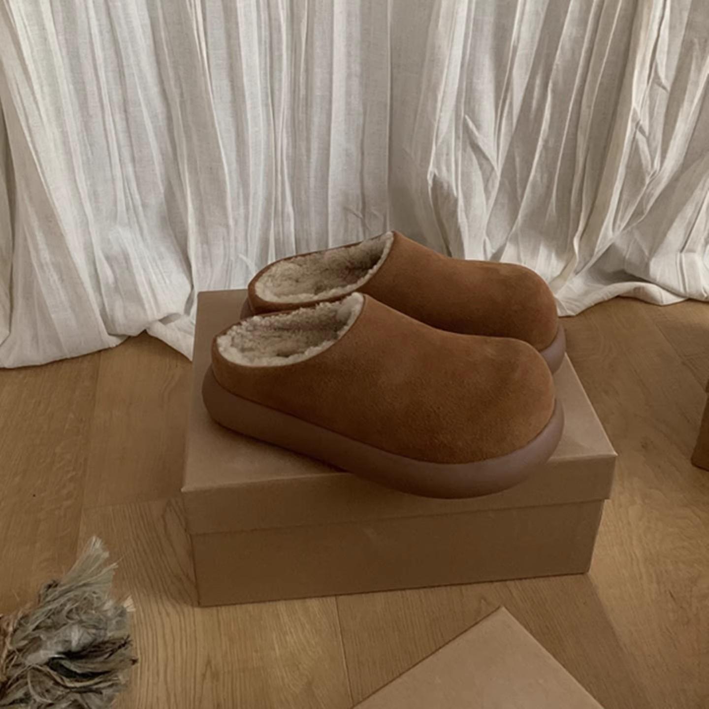 

[sheii Su Yinyin] Wool small potatoes~ Baotou inner height increase Birkenstock fluffy slippers women s loafers cotton shoes 35