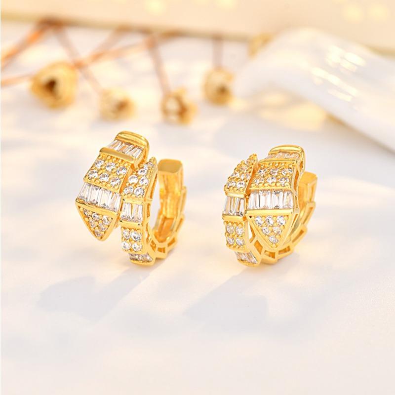 C-shaped Zircon Ear Clip Niche Creative Ear Piercing Ear Bone Clip Temperament Light Luxury High-end Earrings Women