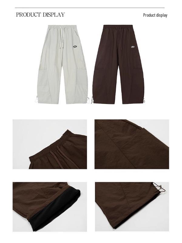 Unisex American Street Style Loose Wide-Leg Cargo Pants with Large Pockets for Spring and Autumn