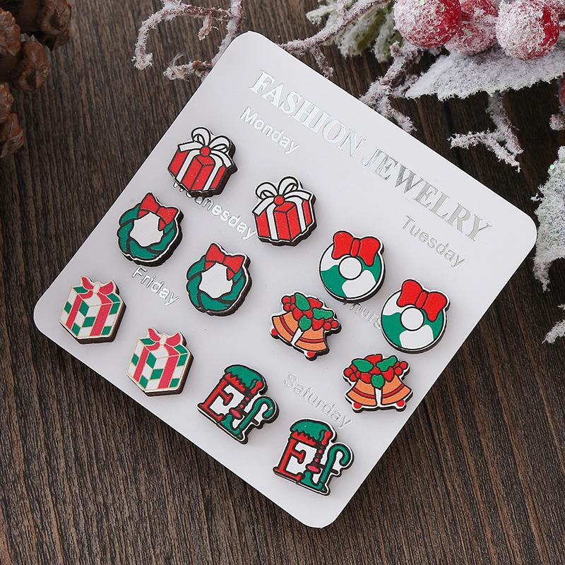Hot Sale New Christmas Series Wooden Earrings Christmas Tree Bells Snowman Stud Earrings Set