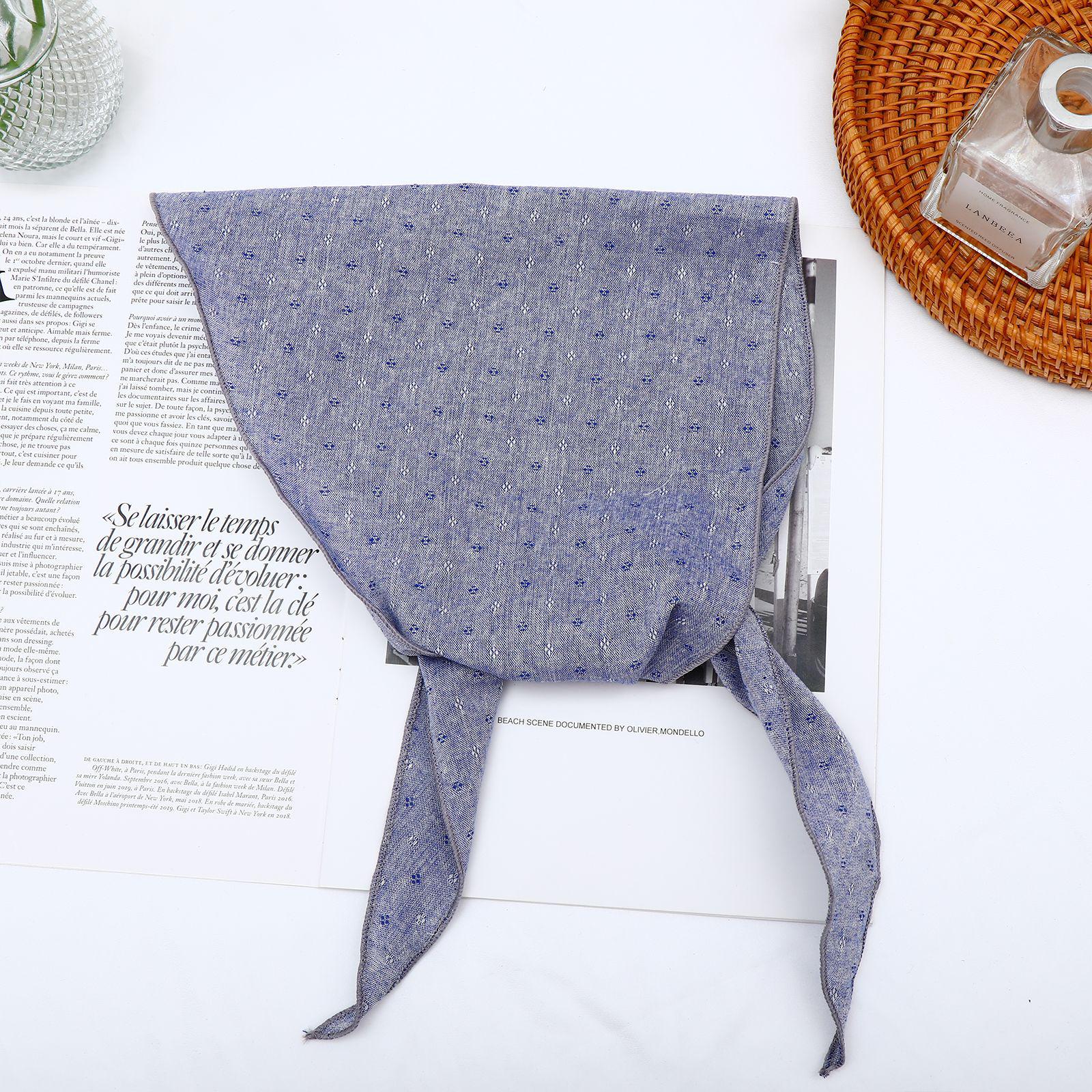 

Mori Style Low-Saturation Polka Dot Triangle Scarf for Women - Cotton Neck Protection for Spring & Autumn 100*27cm
