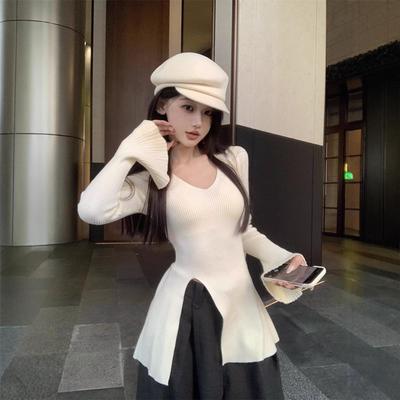 2024 Women's Black V-Neck Trumpet Sleeve Sweater: Slim Long-Sleeved Bottoming Shirt with Slit for Autumn