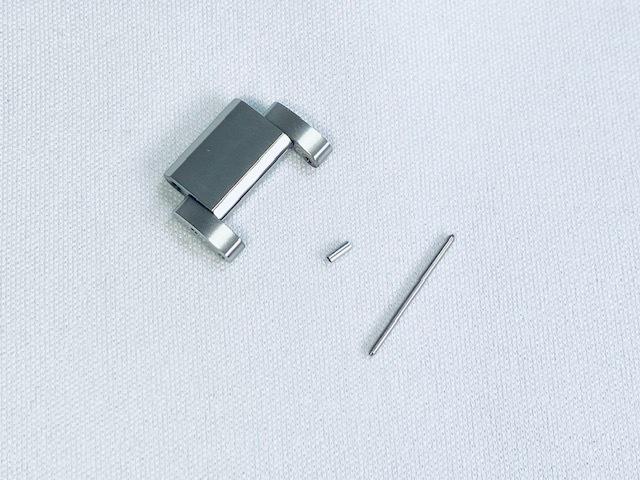 M13S1HLK SEIKO Astron Titanium Link for compatible with via M13S111H0, SBXD031/ SBXD033/ SBXD035/ 3X32-0AA0. (Ships Nekoposu)