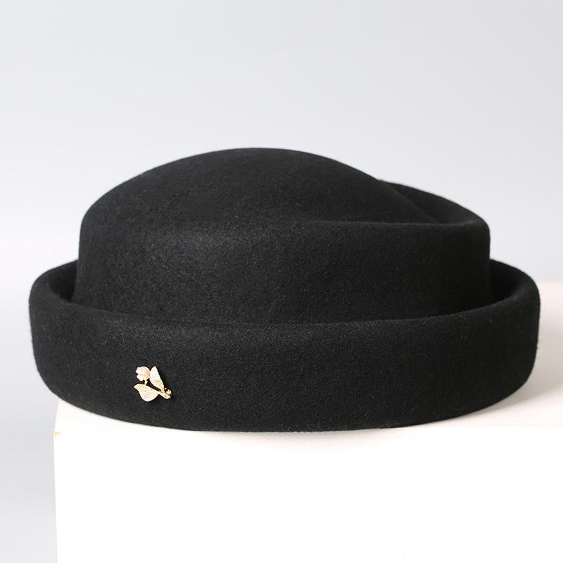 Autumn and winter new wool beret women's fashion versatile temperament elegant painter hat personalized simple small bud hat