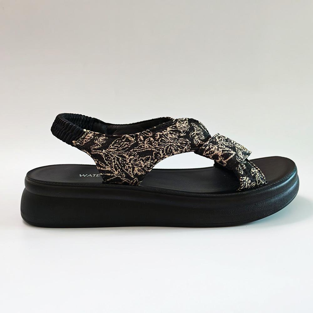 Women's Floral Embroidered Platform Sandals Summer Vacation Shoes Comfort Retro Chunky Sandals Casual Daily Wear