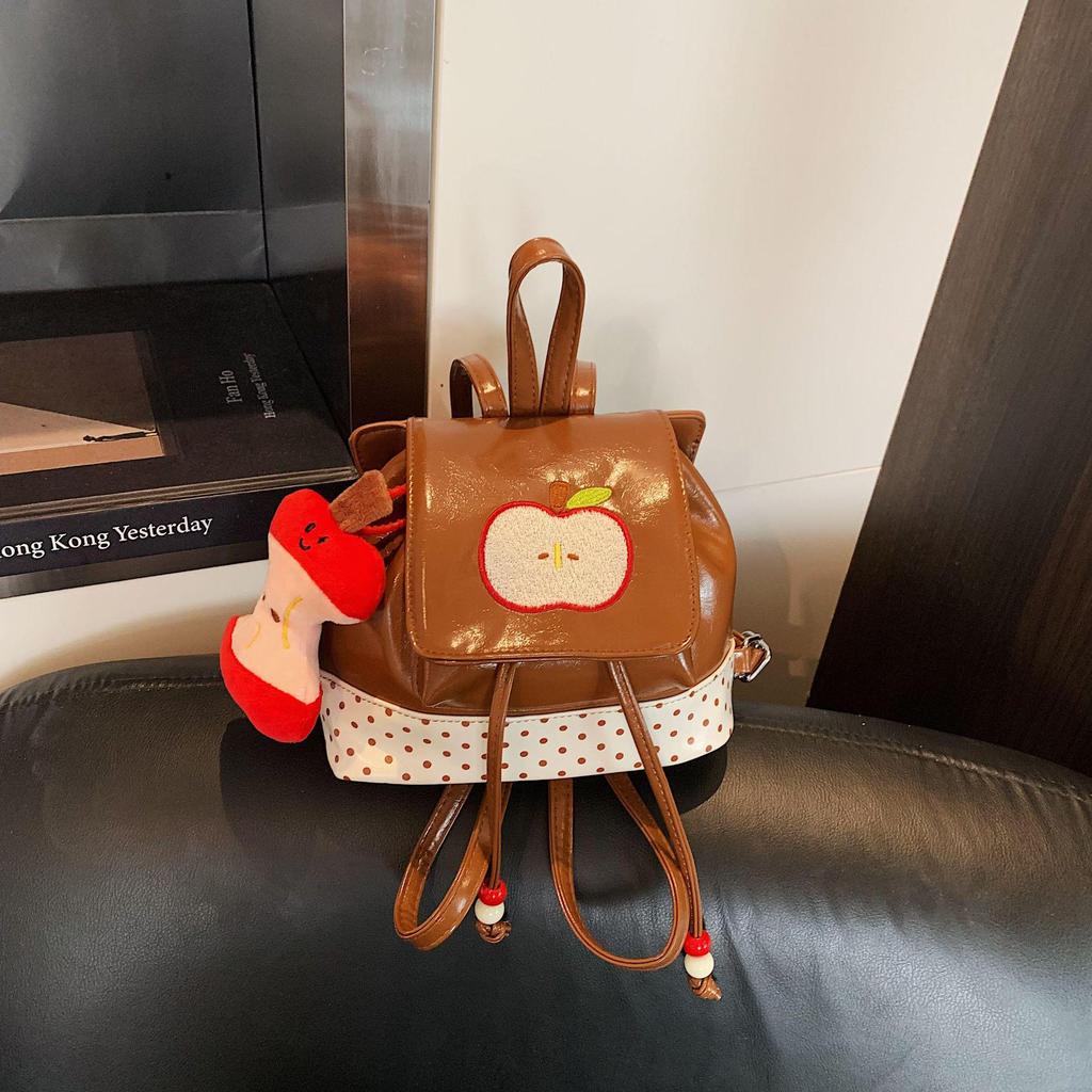 2025 Autumn Cute Apple Pendant Women's Lightweight Travel Backpack - Large Capacity, Casual Commuting Bag