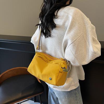 2025 neue Damen-Mehrschicht-Tasche einfache und modische Kissen-Tasche einzelne Schulter Umhängetasche Stoff leichte kleine Tasche Tide