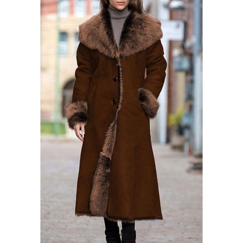 

Женская куртка с капюшоном из меха средней длины L