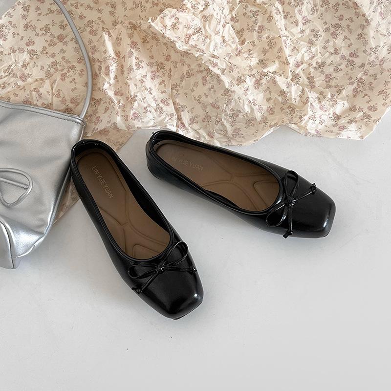 Women's square head bow single shoes 2025 spring and summer new French flat silver laden shoes light mouth bow women's shoes