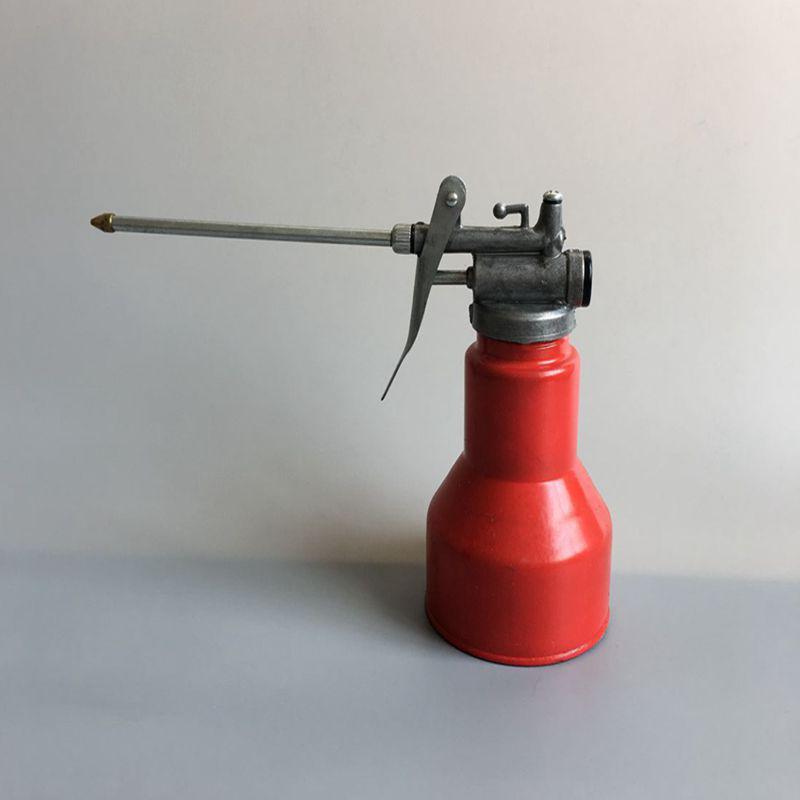 High-Pressure Engine Oil Injector with Metal Aluminum Cover and Iron Pot.