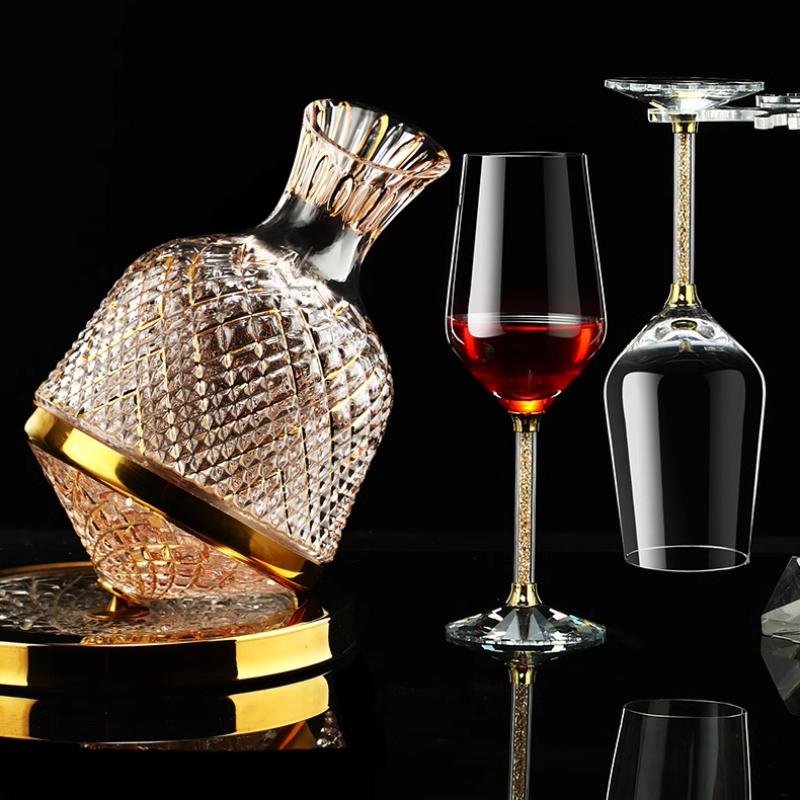 Guld kristallglas, rödvinsglaskupa, sobert vinglas, highball-vinglas, personligt kreativt hem, lyxigt high-end