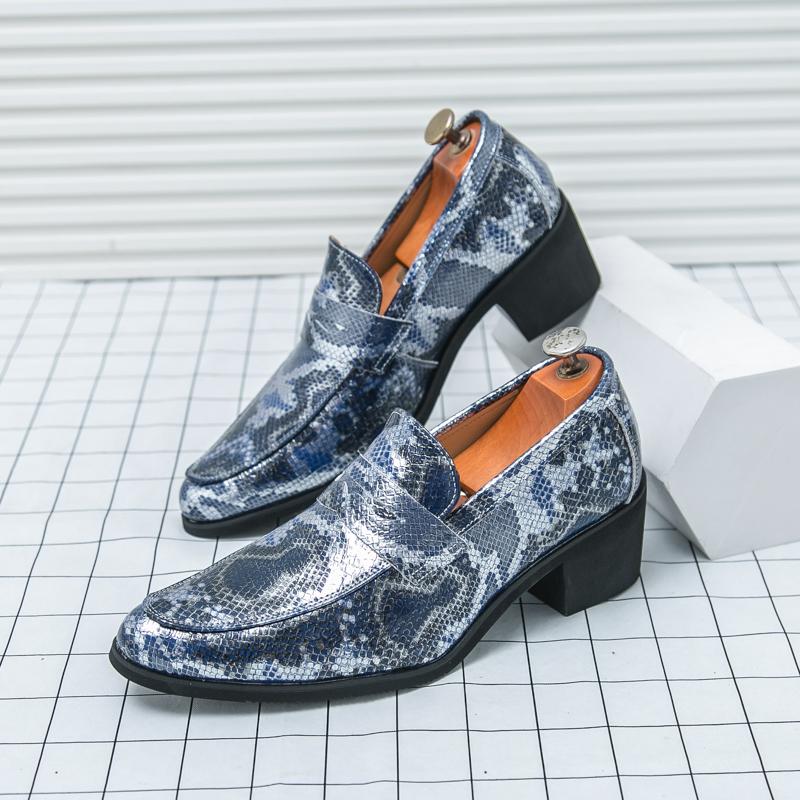 Fashion British Style Green Snake Skin Pattern Leather Loafers For Men Retro Mens Dress Shoes Party Formal Shoes 6cm High Heels
