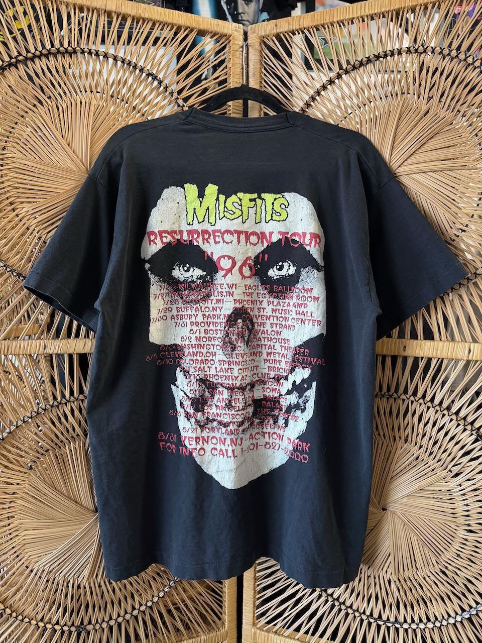 Vintage 1996 Misfits Resurrection Tour T-Shirt 90s Black Punk Band Tee 1 L