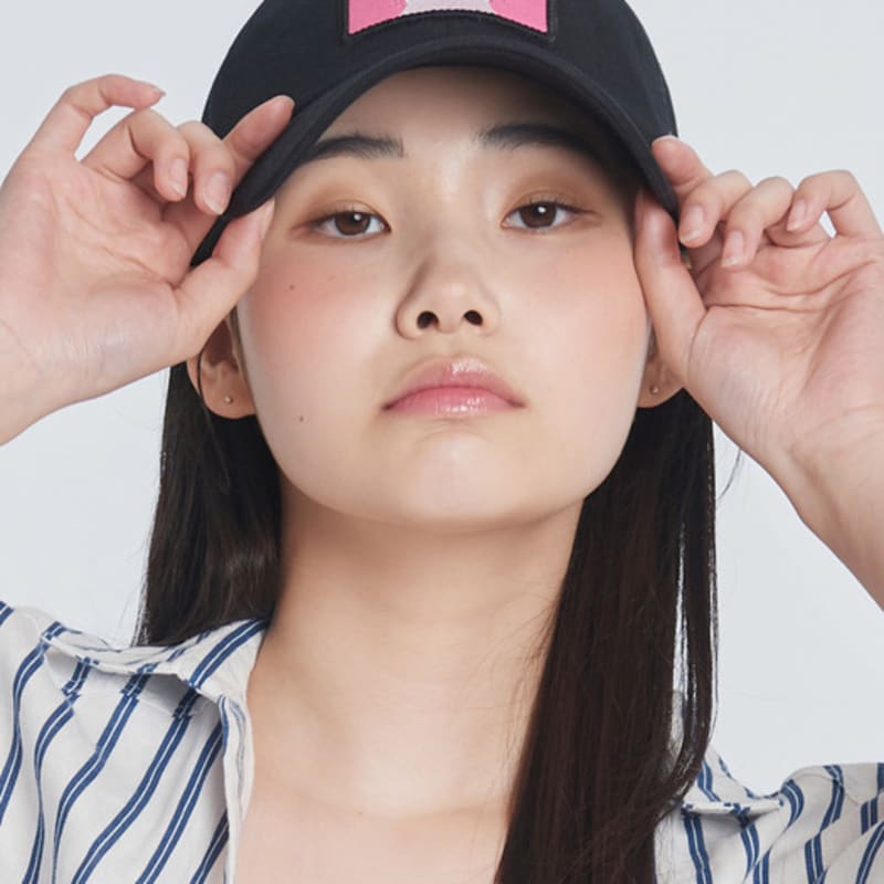 

ЧЕРНЫЕ ПЕСКИ Животное Нашивка Розовая Кошка Бейсболка BLACK_2