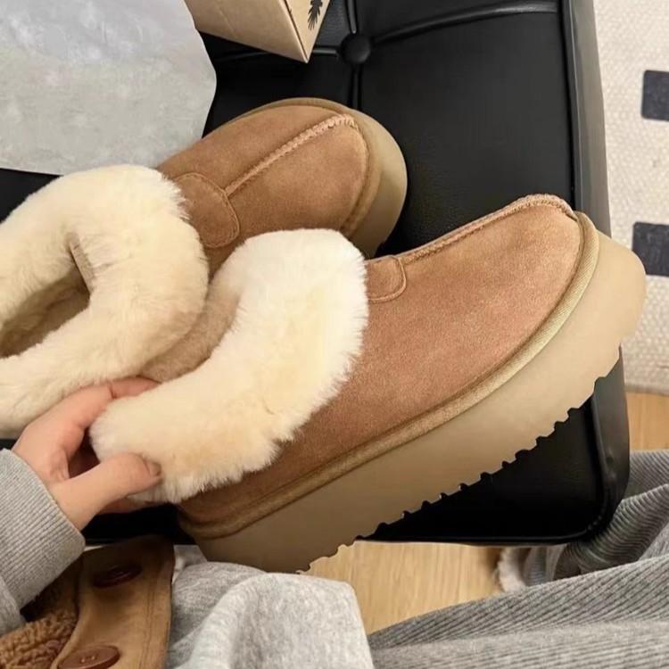 Sheepskin and Fur Integrated Snow Boots Women's Winter 2025 New Non-slip Warm Flat Mini Short Boots and Bare Boots Cotton Shoes