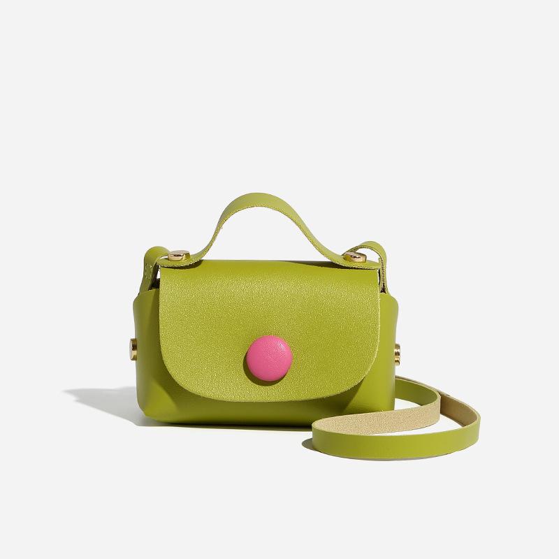 

Children s bag Girls fashion PU small square bag Baby going out change accessories bag Girls mini messenger bag