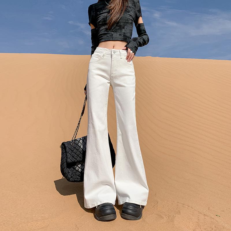 

Women s White Low-Waist Micro-Flare Jeans - Autumn/Winter 2025: Loose Wide-Leg Design for a Slim, Non-Clinging Look. Extra Small