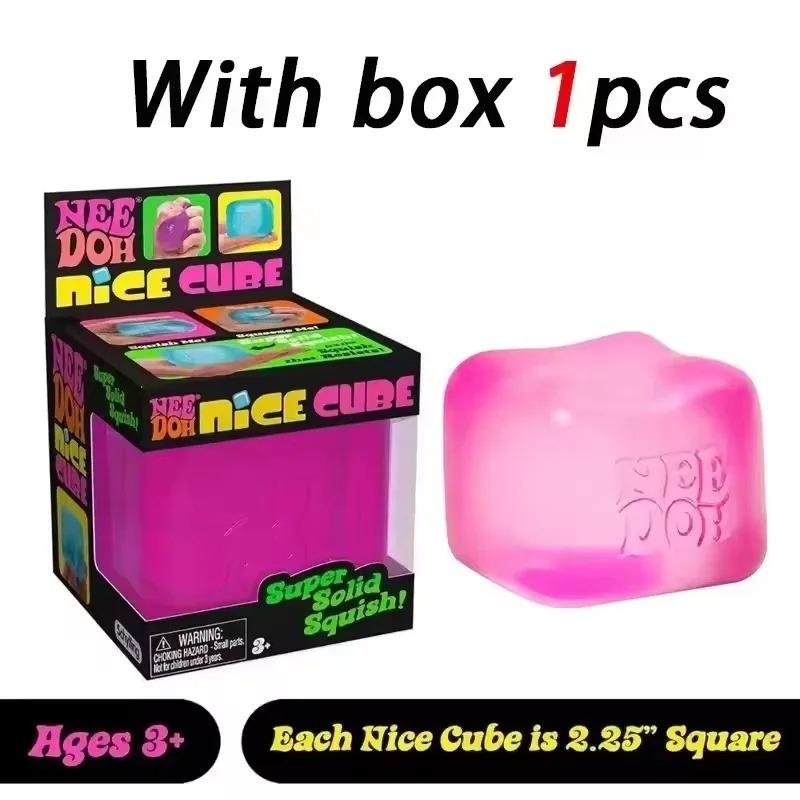 Needoh Nice Cube Senzorická mačkací kostka pro úlevu od stresu a Hračka na uvolnění konečků prstů pro dospělé Stiskací a hrací hračky Dárek