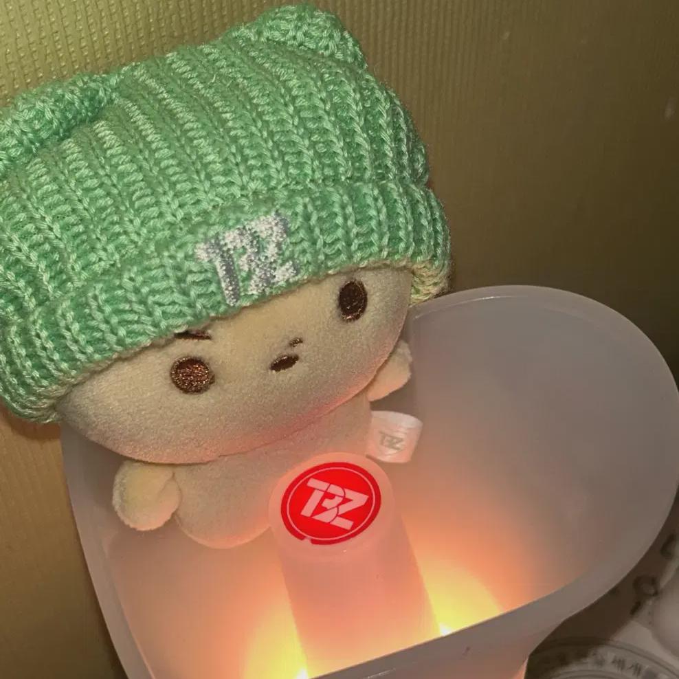 

Theboyz Хёнджэ Кукла Гом Гом Поколение МД Ли Джэхён