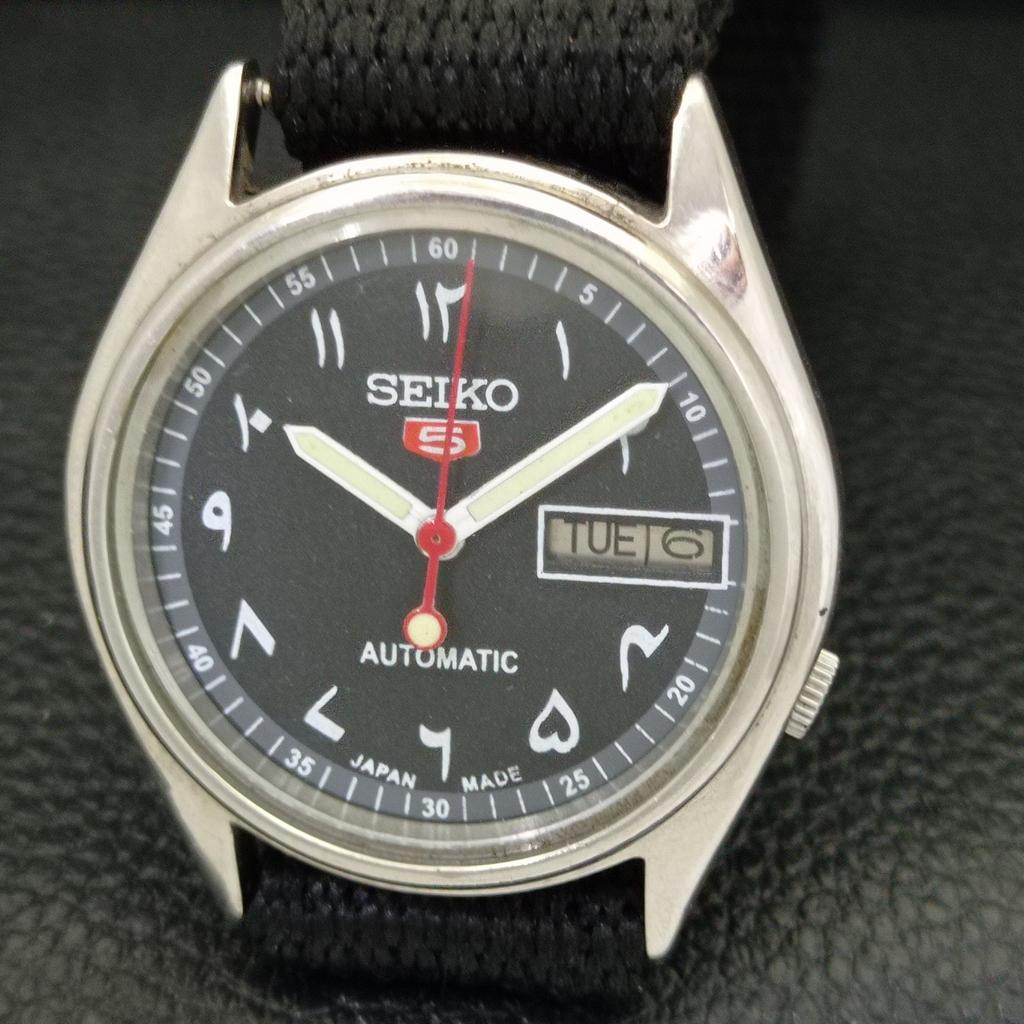 VINTAGE SEIKO 5 AUTOMATIC 7009A JAPAN MENS ARABIC BLACK DIAL WATCH a701601-5 R206c-a701601