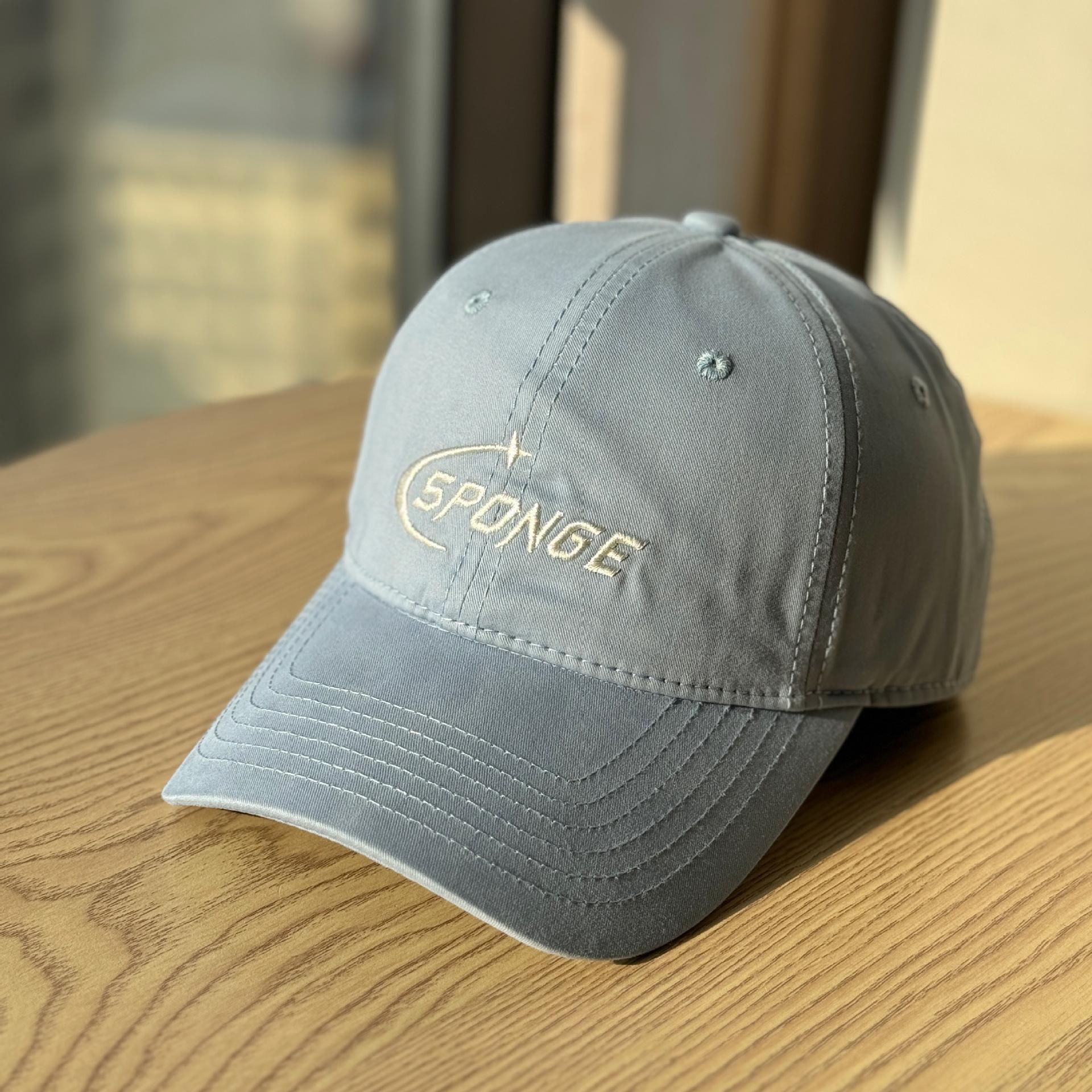 

2026Spring and summer new embroidered Korean-style soft-top versatile baseball cap that makes the face look smaller, fashionable letter-embroidered Adult54-60Adjustable синій