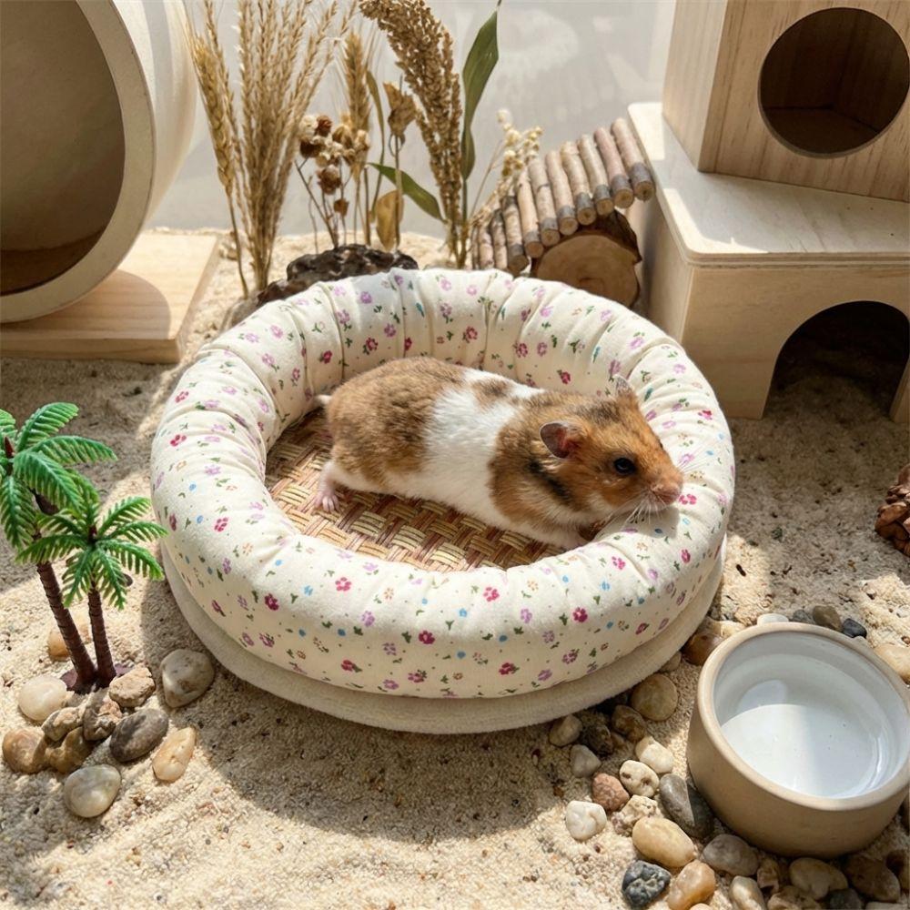 Round Summer Hamster Pad Breathable Golden Bear Cool Nest Hamster Nest Mat  Pet Supplies