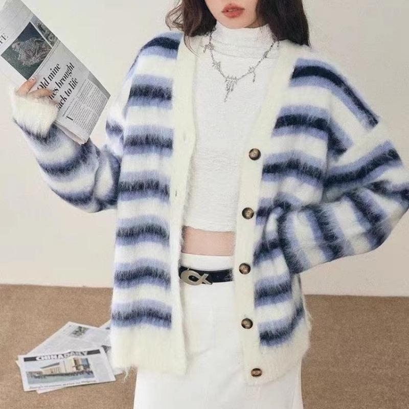 

Высококлассный темпераментный дизайн с полосками и цветовым блоком, кардиган вязаный на пуговицах с V-образным вырезом, женская осенне-зимняя новинка, свободная куртка в ленивом стиле one size fits all синий