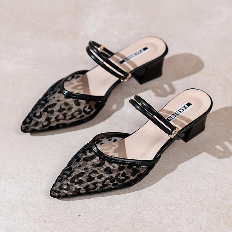 Баотоу полутапочки женские 2025 лето новые остроносые уличные тапочки высокий каблук женские тонкий каблук кружевные прохладные тапочки 35 леопардовый 2459₽