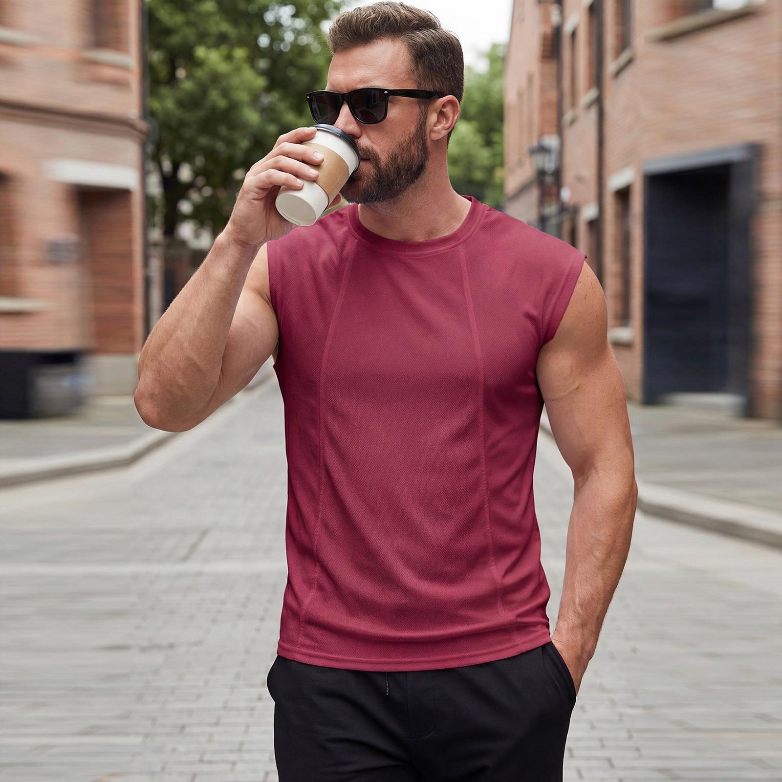 

Men s Breathable Mesh-structured Vest With No Sleeves, Round Neckline And Wide Shoulders. Vest. XXL винний