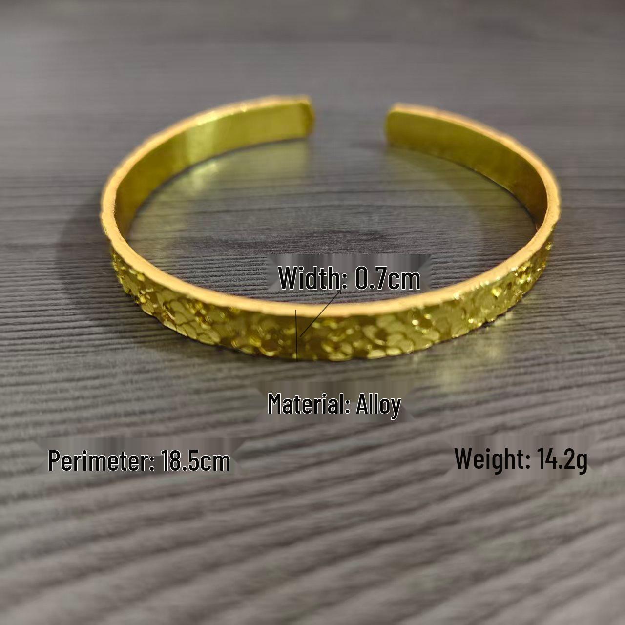 

Auspicious Cloud Gold-Plated Open Bangle - Classic & Versatile Fashion Jewelry Alloy