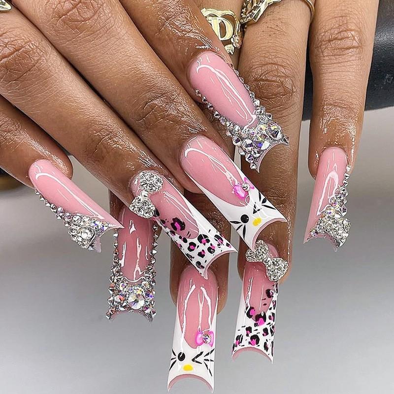24 pcs/set Press on Nails Long Red Star Nail Girls Sexy Nail DIY Bridal Tip Daily Reusable Sexy Fake Nails Art For Women Decoration