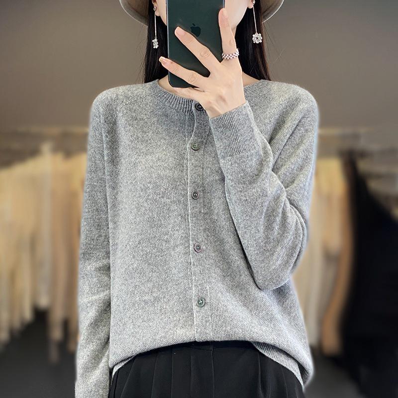 Women's Osmanthus Stitch Wool Cardigan - Round Neck, Loose Fit, Button-Up, Casual Knitwear Outerwear