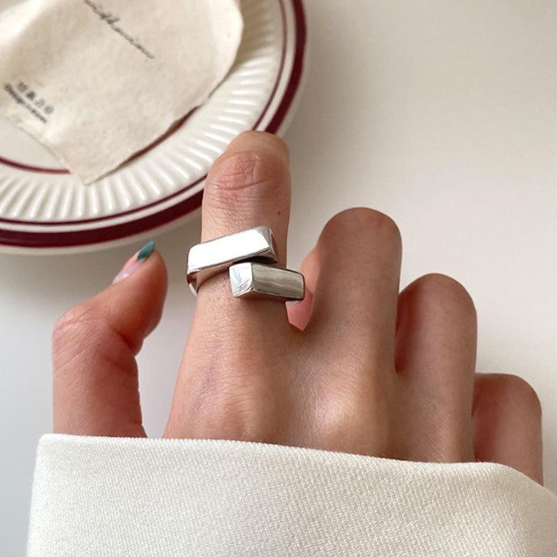 Geometric Design High-End Gold-Plated S925 Sterling Silver Ring for Women