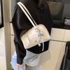 Simple and large-capacity shoulder underarm bag women's new spring and summer fashion commuter baguette bag