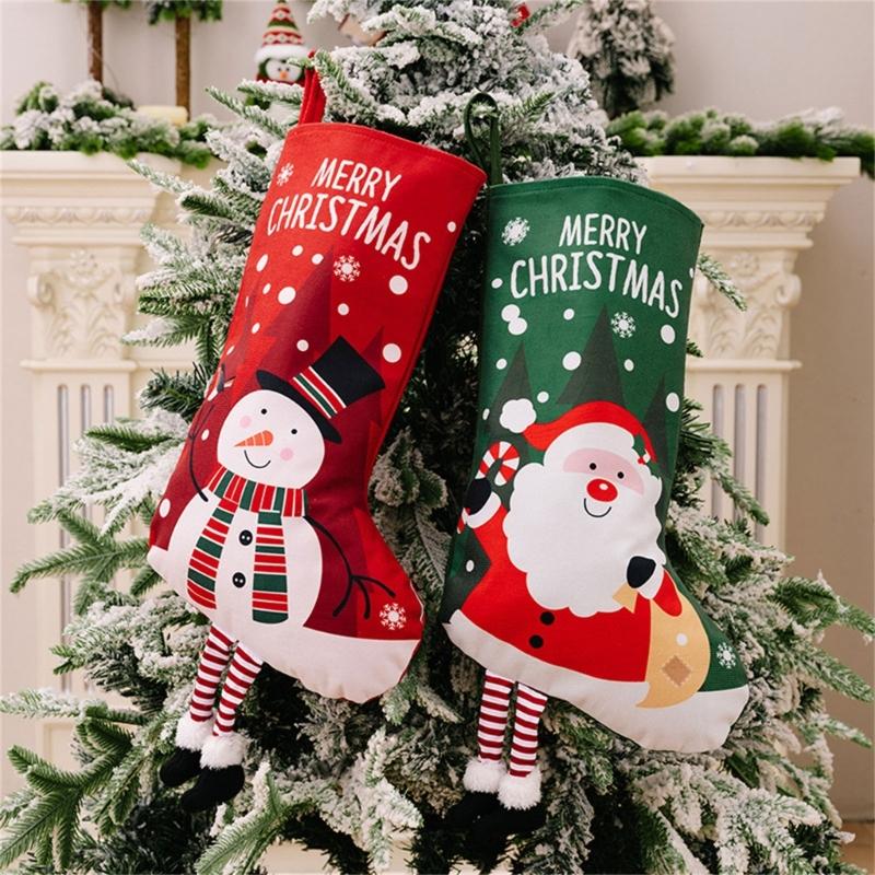 Stylish Christmas Stockings with Plush Texture for Seasonal Fireplaces Hangings Checkered Holiday Decors