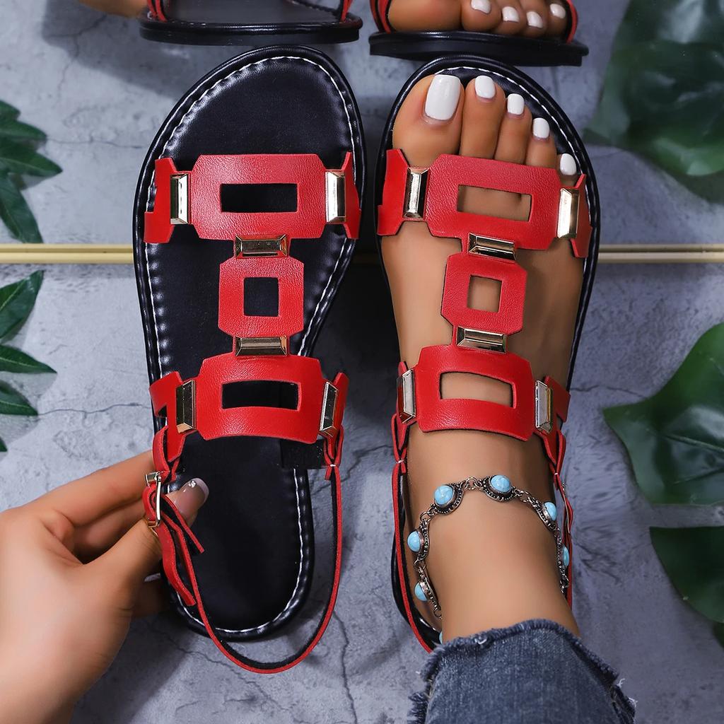 Fashion Women Sandals Comfortable with Metal Decoration Shoes for Women Flat Casual Beach Shoes New Round Headed Leather Ladies Sandals