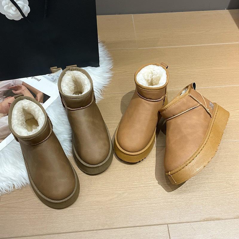Women's Plus Size Snow Boots Casual Short Tube Sponge Cake Thick Soled Fleece Fur Cotton Boot Fluffy Bread Shoes 36-41