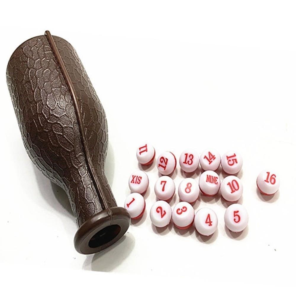 

Plastic Scoring Billiard Dice Numbered Dice Pool Shaker Family Entertainment коричневий