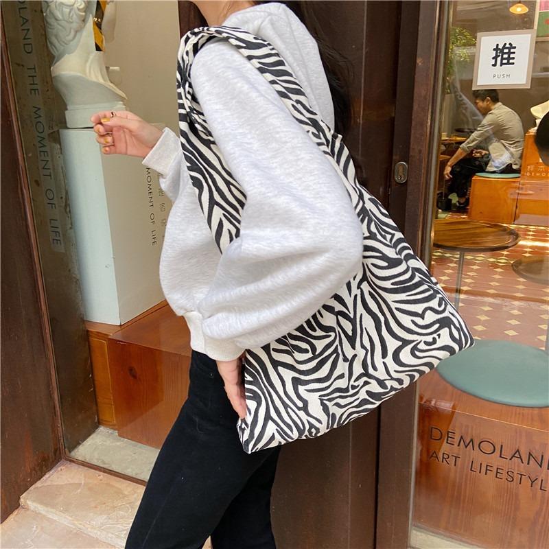 1 Autumn and winter leopard print corduroy shoulder canvas bag shopping bag women's bag