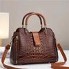Fashionable Casual Women'S Small Square Bag Classic Retro Versatile Single Shoulder Crossbody Bag Luxury Designer Handbag