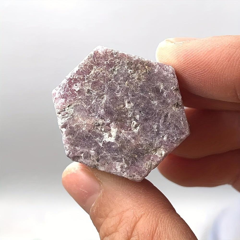 

Natural High Quality Ruby Red Corundum Hexagonal Raw Stone Gemstone Carvings Healing Rough Crystal Specimen for Meditation Decor 10-20g