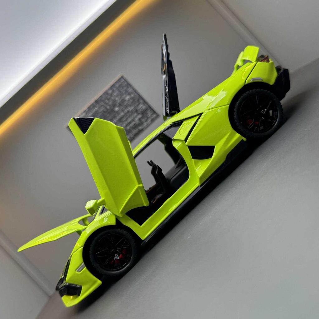 1/24 Legierung Druckguss Lamborghini Aventador Sportwagen Modell, Türen können geöffnet werden, Simuliertes Geräusch und Licht, Erwachsene können Sammlerstücke
