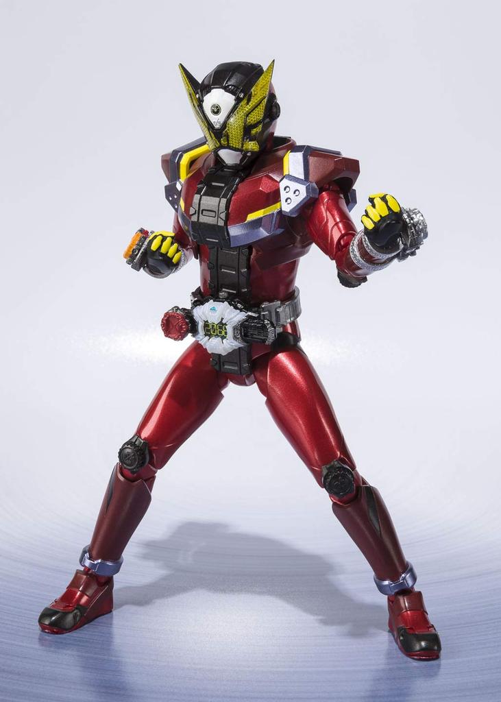 TAMASHII NATIONS Kamen Rider Gates, pohyblivá malovaná figurka SHFiguarts o velikosti cca 145 mm, PVC a ABS
