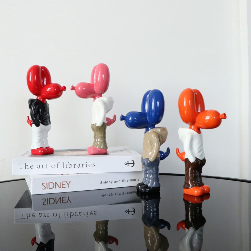 Resin Insert Pocket Balloon Dog Figurines Street Art trend Doll Ornament Fashion Indoor Home Office Desktop TV Cabinet Decor