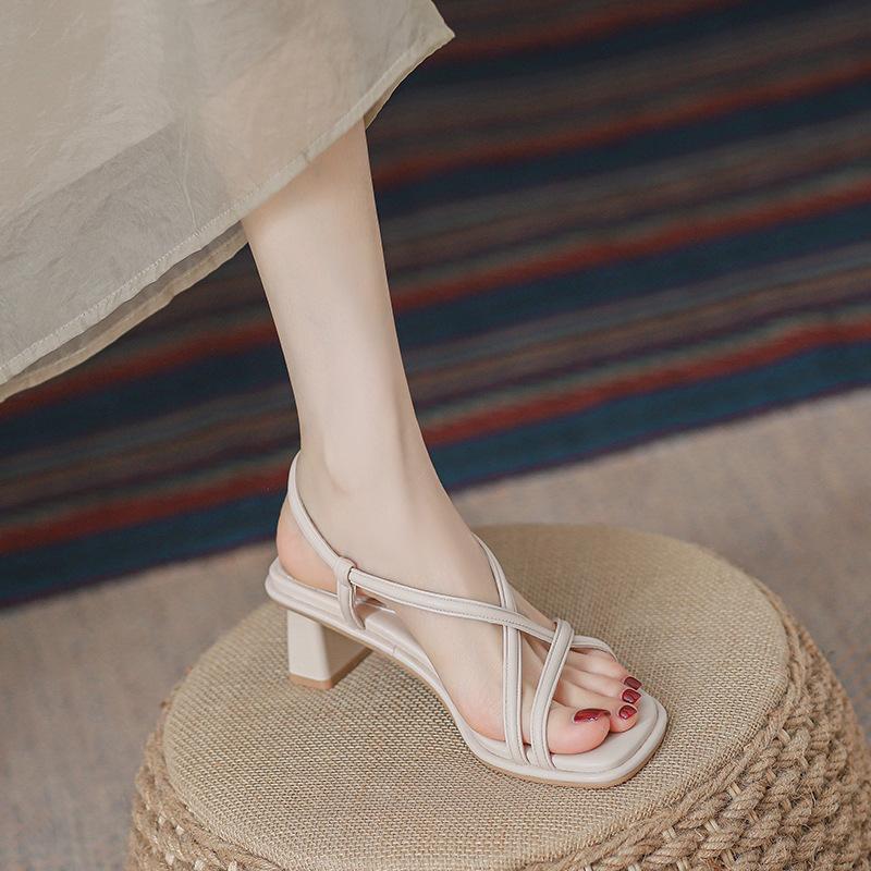 

Beautiful sandals women s summer new outer wear medium thick heel small high heels women s shoes 35
