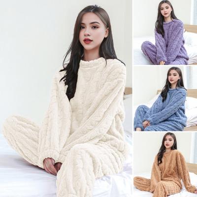 2 Piezas/Set Conjunto de Pijama de Invierno Espesado Coral Fleece Textura Retorcida Cuello Redondo Manga Larga Parte Superior Pantalones de Cintura Elástica Conjunto de Ropa de Casa