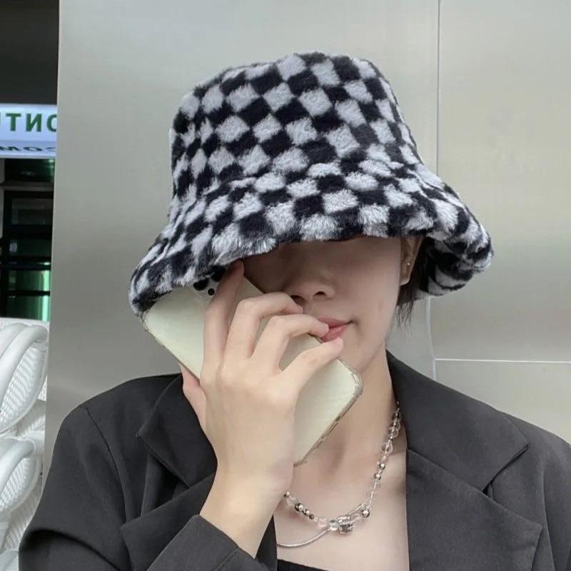 Plaid Fashion Checkerboard Plush Fishermans Hat Female Autumn And Winter Warmth