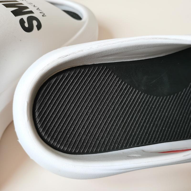Thick Sole Summer Slippers Large Men's and Women's Slippers Casual Anti-slip Beach Shoes Men Slippers Home Slippers