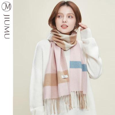Women's Plaid Wool Scarf