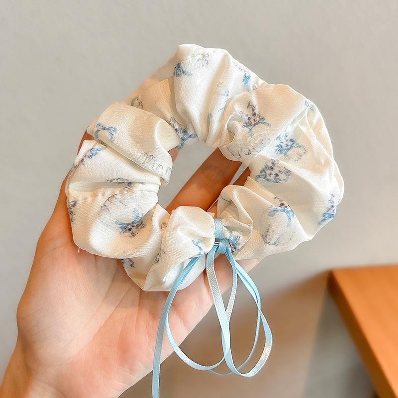 Korean Style Spring/Summer Floral Intestine Hair Scrunchie for Women – Elegant Ponytail Tie and Mori Girl Accessory.